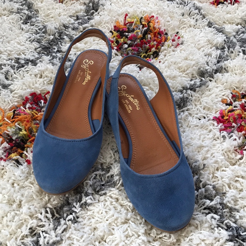 Seychelles Blue Electric Pump